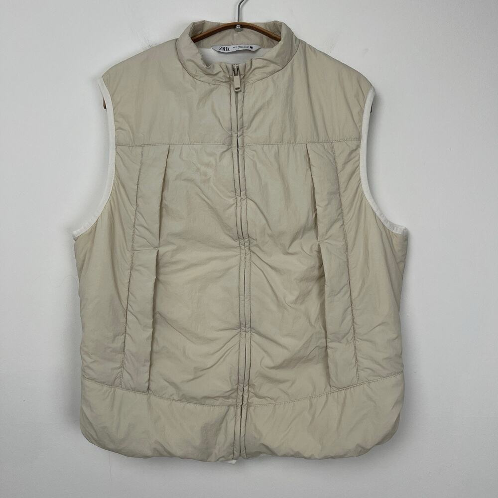 Zara Women's Size Medium Cream Puffer Vest Pockets Cozy - FLAW